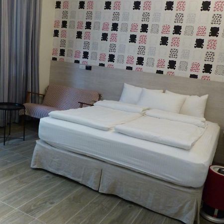 Kla B&B Kaohsiung Esterno foto
